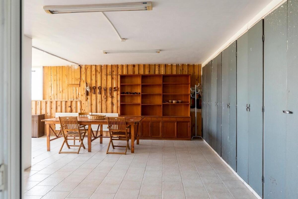 فيلا Casa Con Jardin En Gama Bárcena de Cicero المظهر الخارجي الصورة
